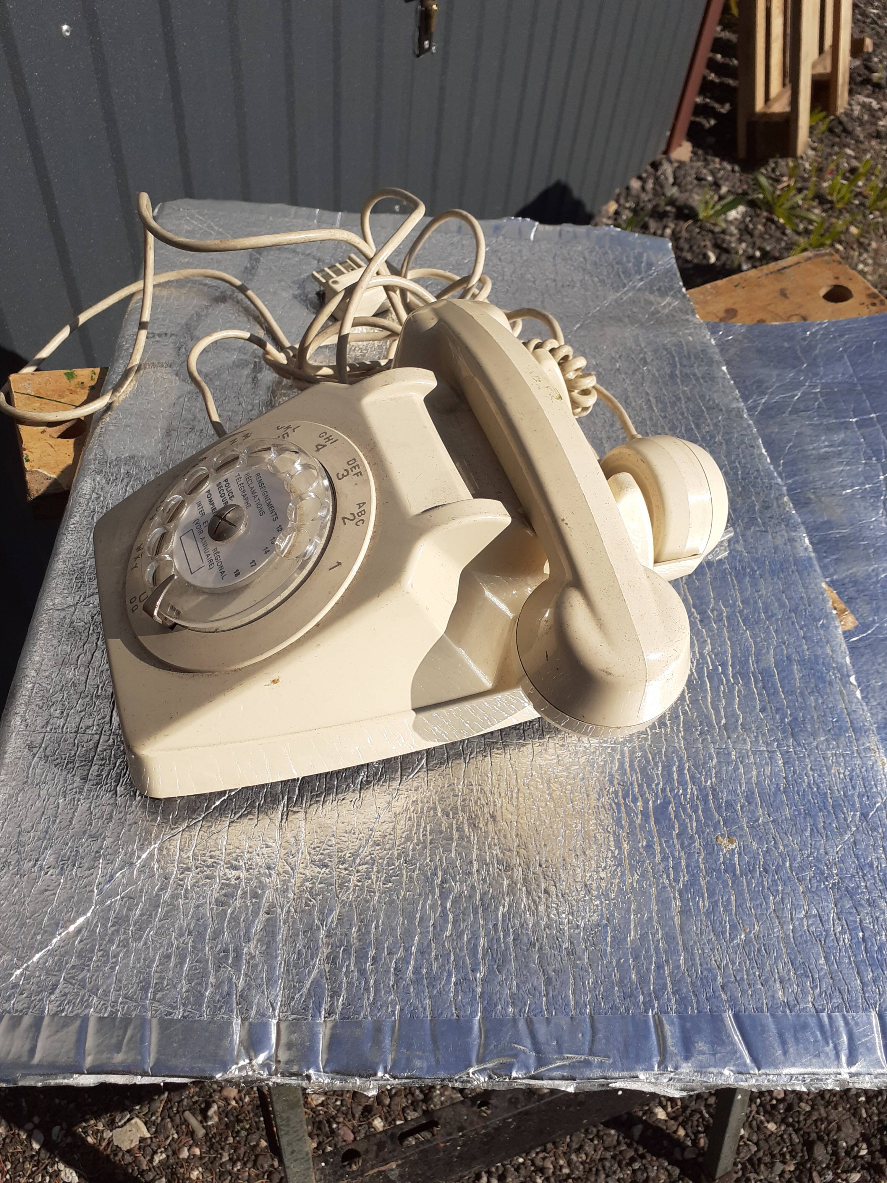 Vintage phone