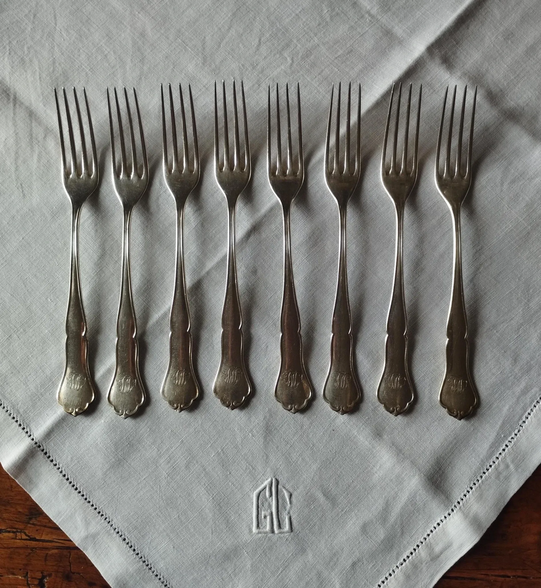 8 small numbered silver-plated forks Sorsakoski