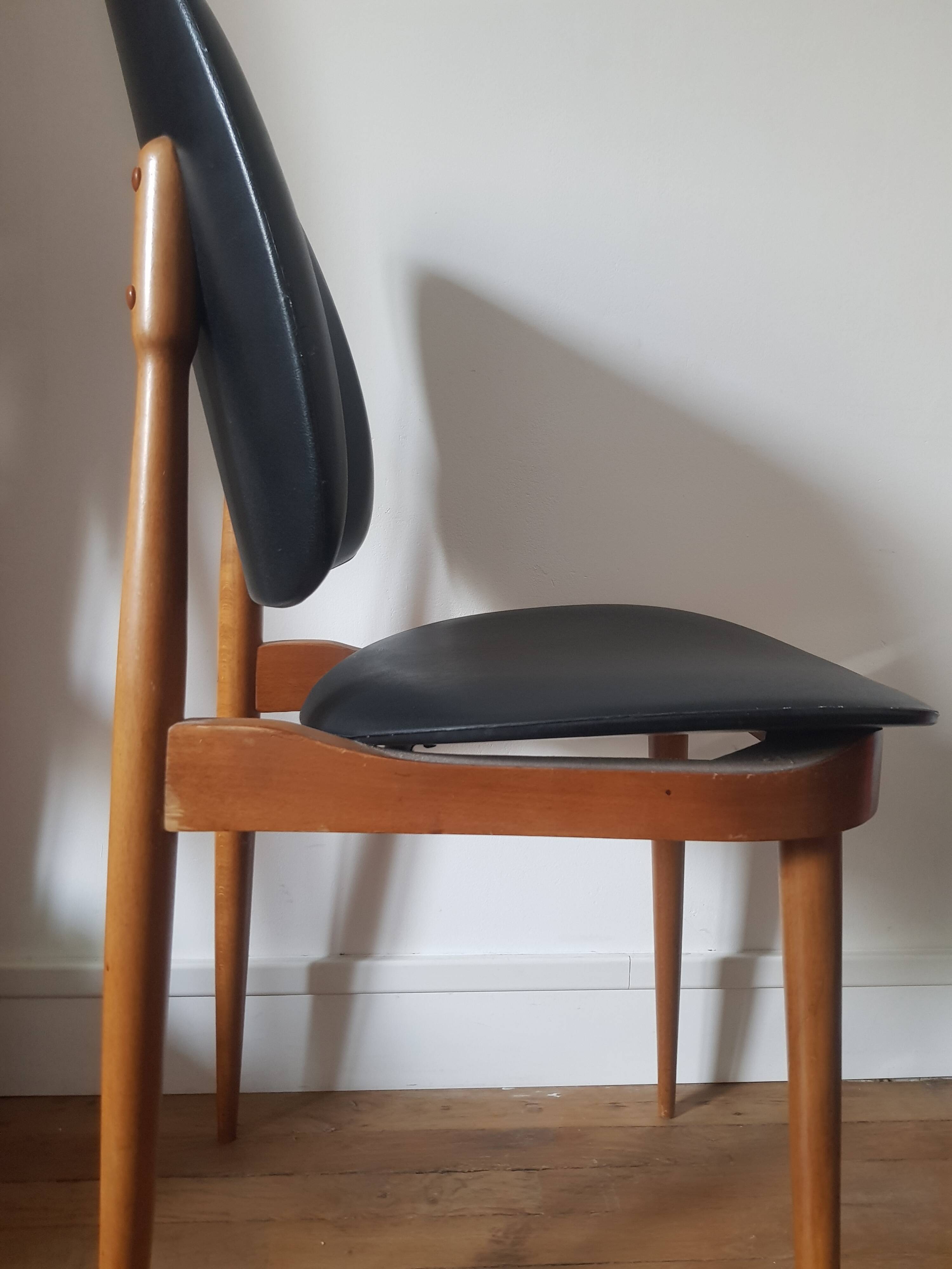 Pegase chair by Pierre Guariche