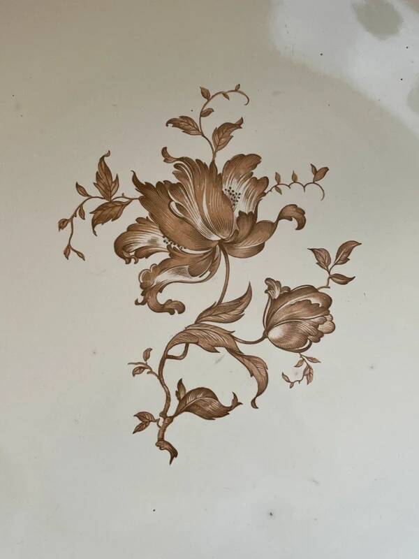 Salins earthenware serving dish