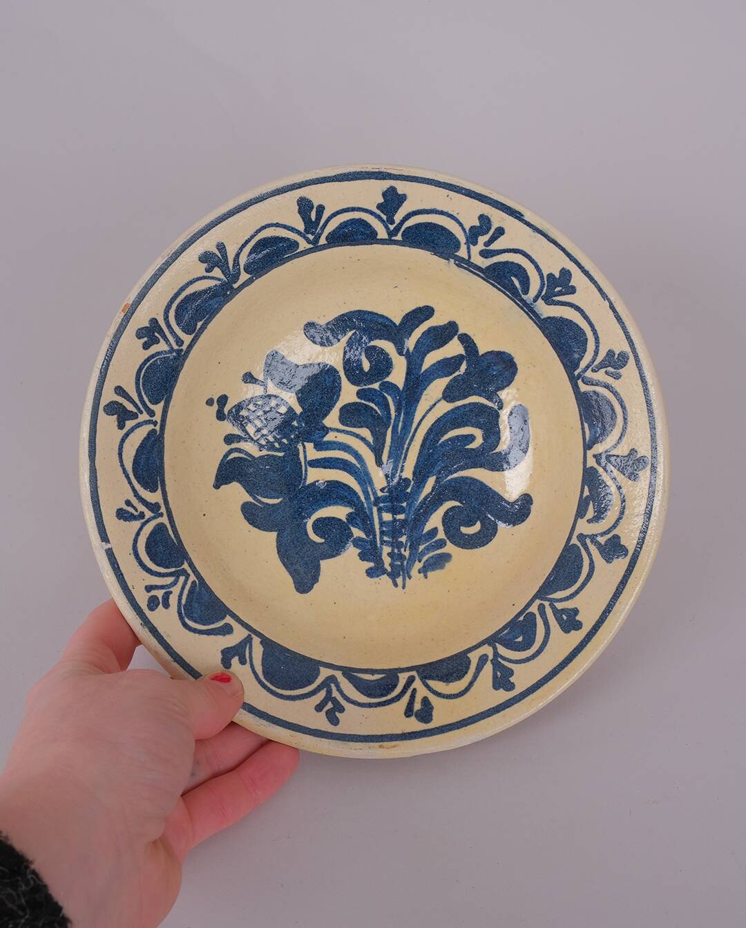 Hand-painted deep plate