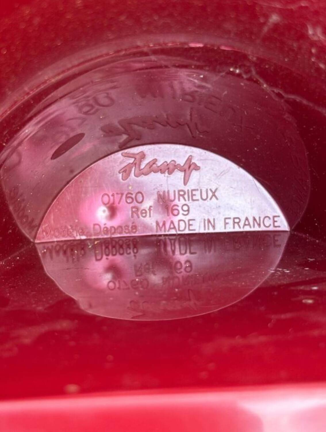 Tabouret tam tam stamp rouge cerise édition originale