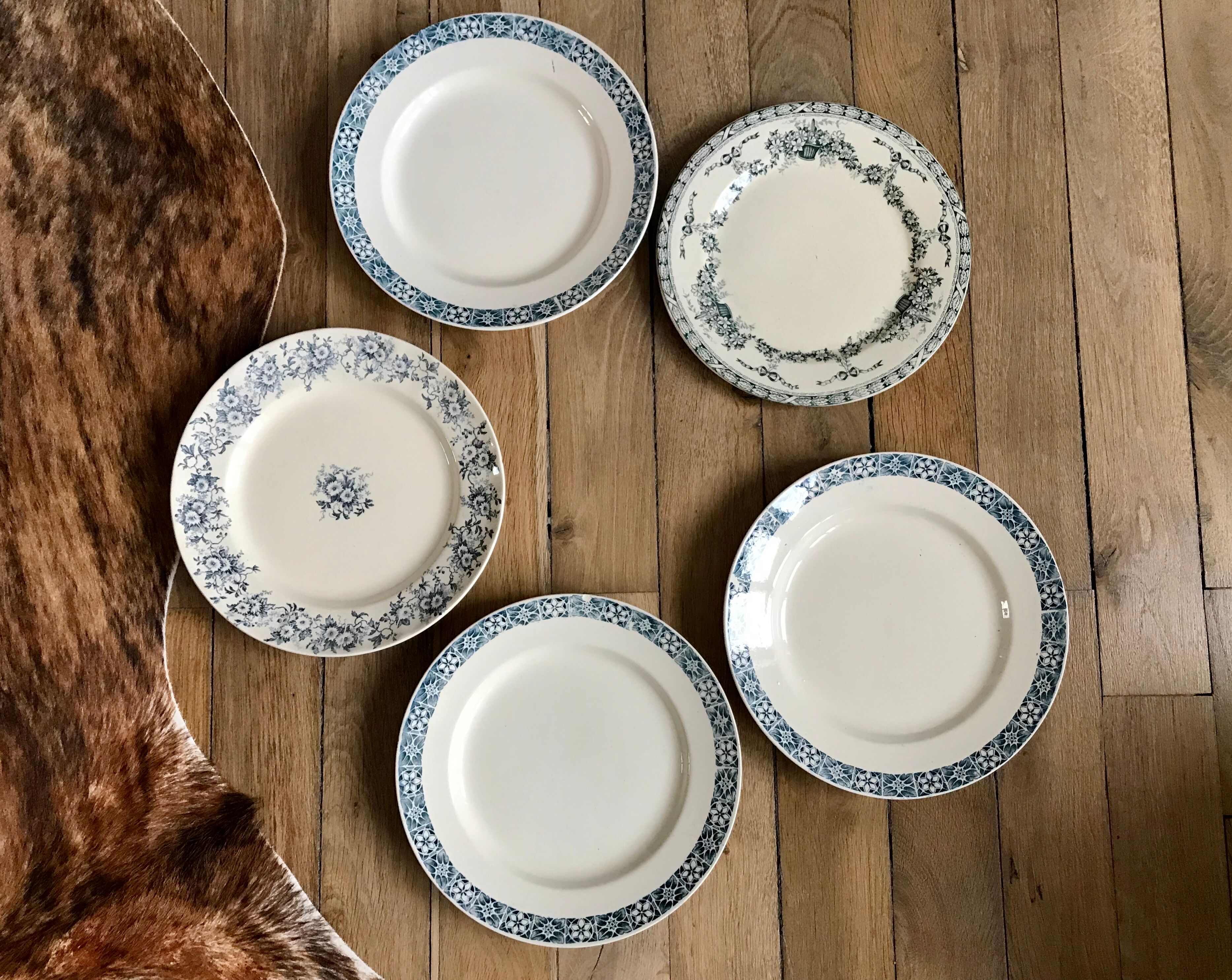 Product BHV - Set of 5 flat plates Terre de Fer