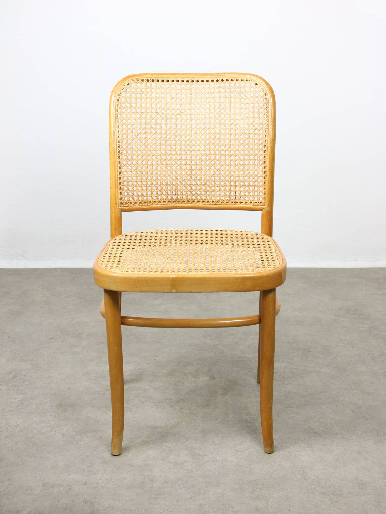 Paire de chaises vintage n°811 en bois courbé