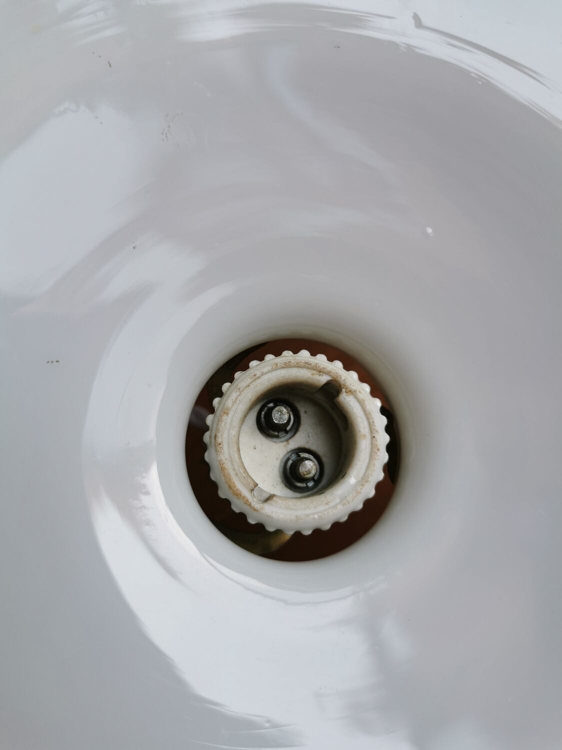 Opaline suspension with up and down