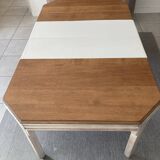 Refurbished extendable oak table