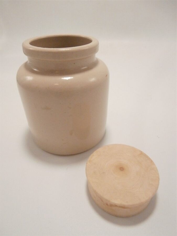 Sandstone pot