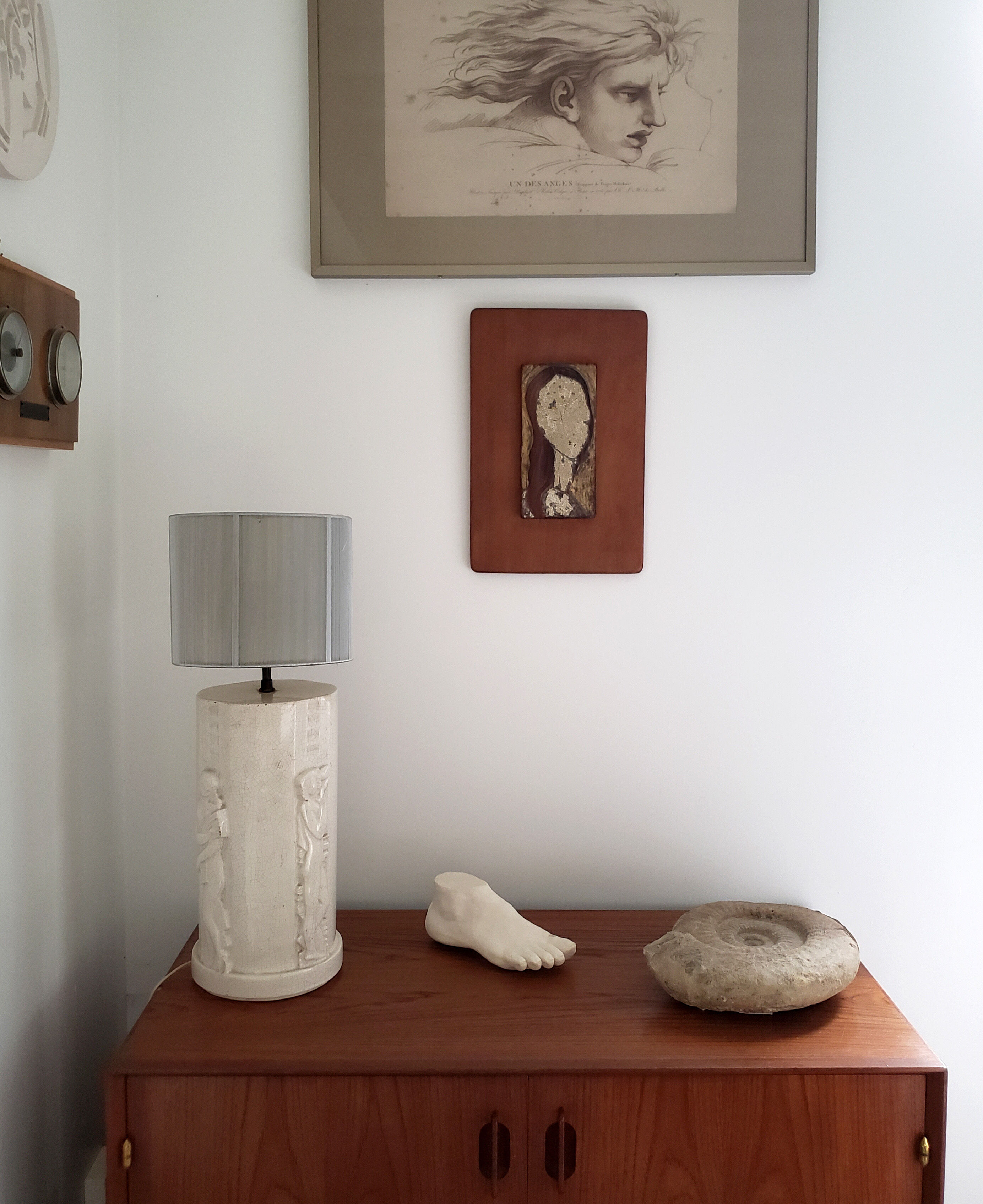 Plaster foot