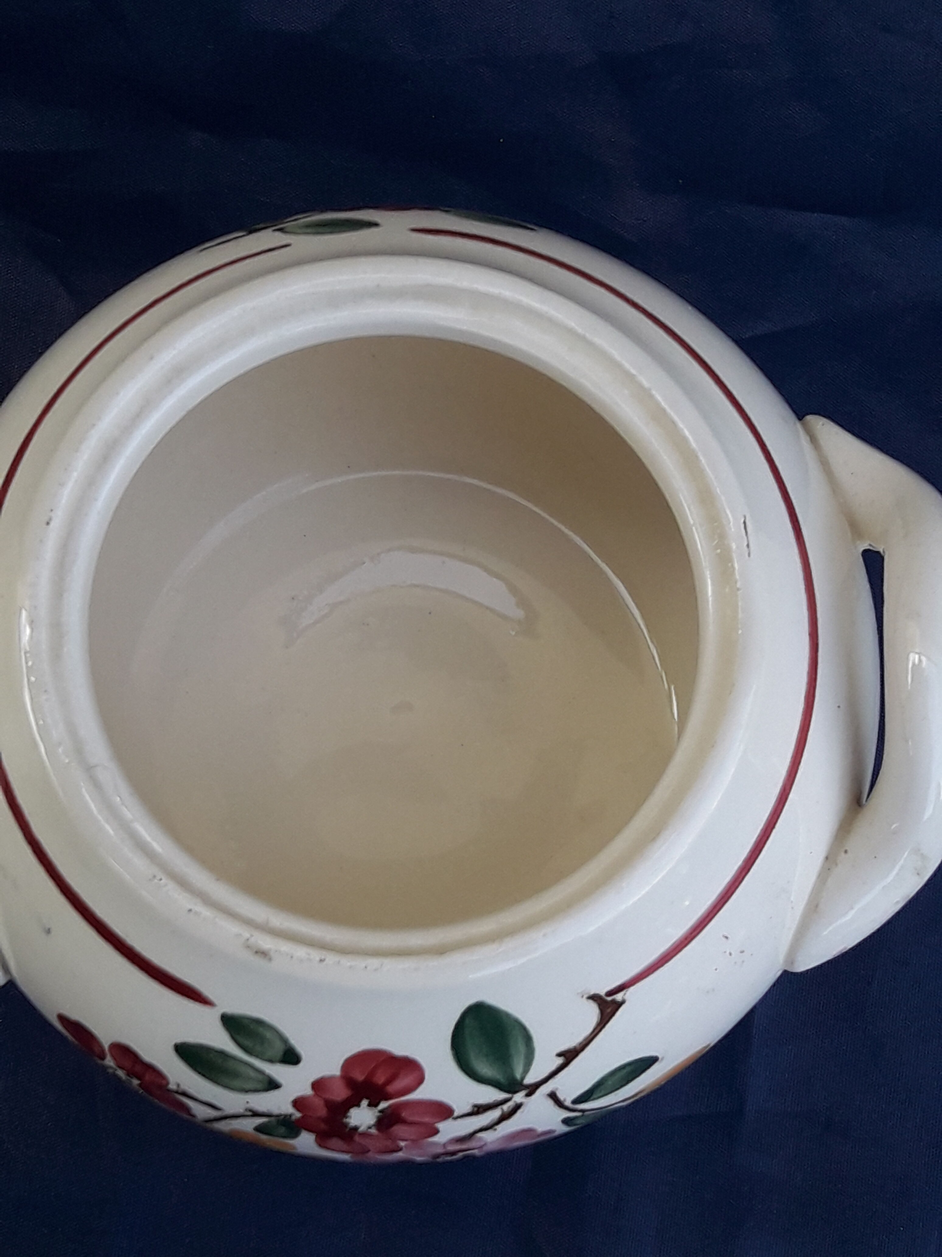 Sugar bowl in earthenware of Sarreguemines flower pattern
