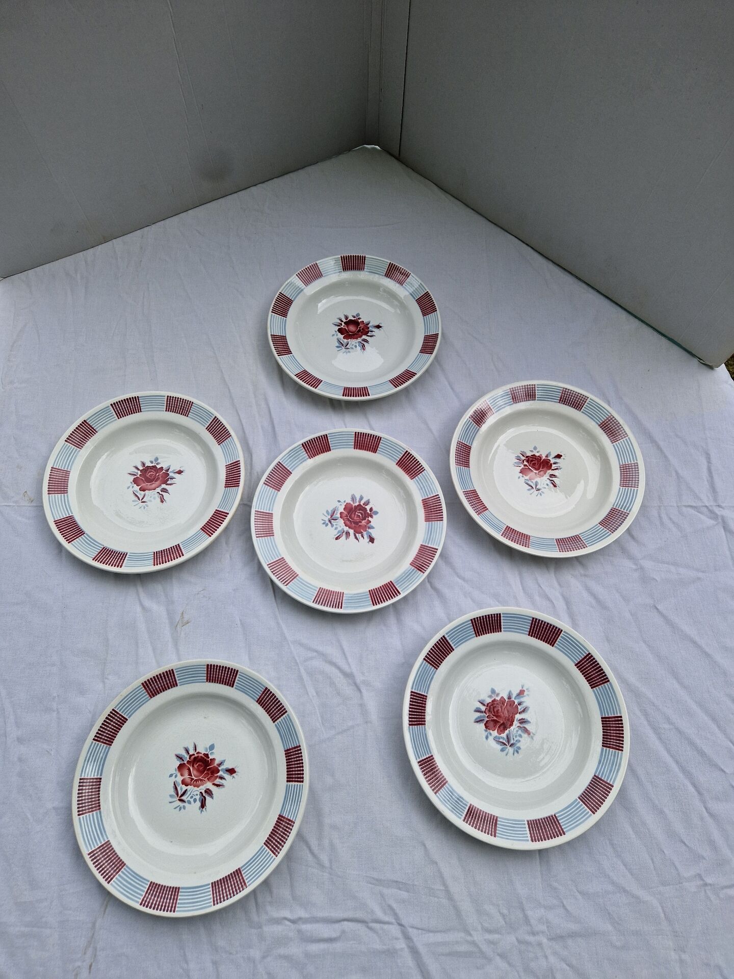 St Amandinoise deep plates, SET OF 6 / Ceramic.