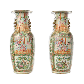 Paire de vases de Canton