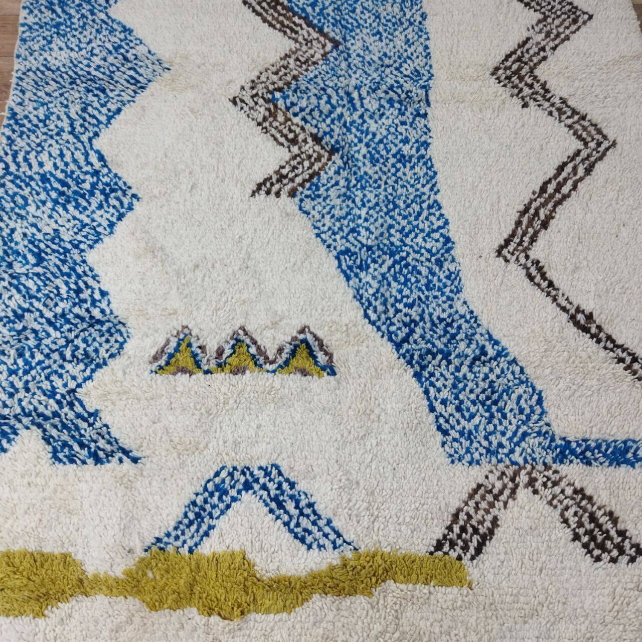 Handmade wool Berber rug 312x193 cm