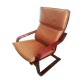 Fauteuil "Poang" par Noboru Nakamura