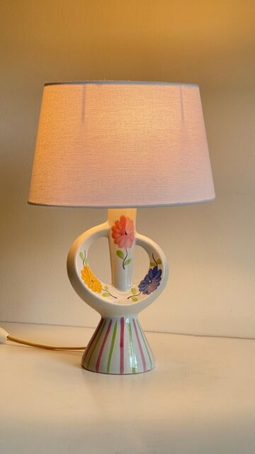 Vintage design enamelled ceramic lamp