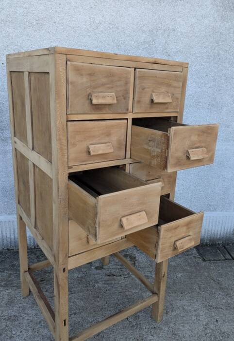 Craft cabinet with drawers