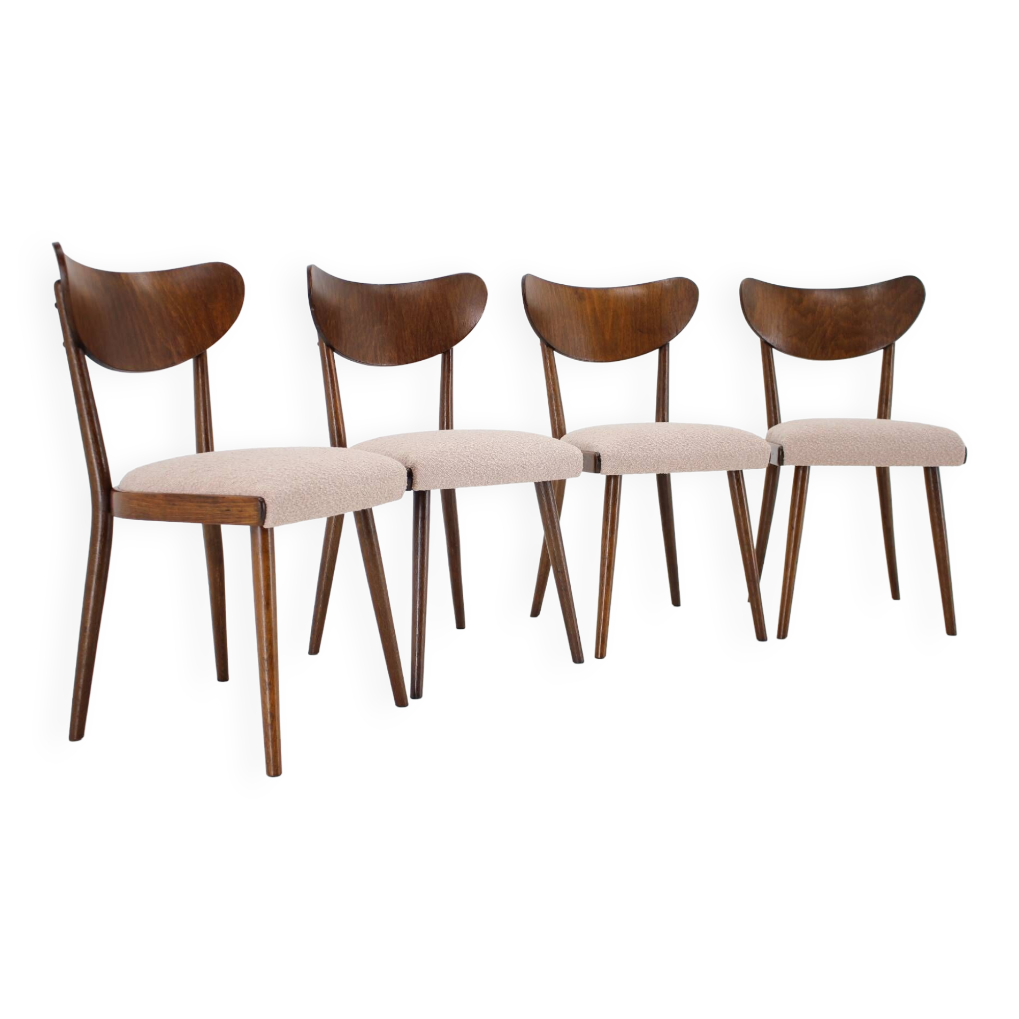 Ensemble de quatre chaises de salle à manger en hêtre restaurées des années 1950, Tchécoslovaquie