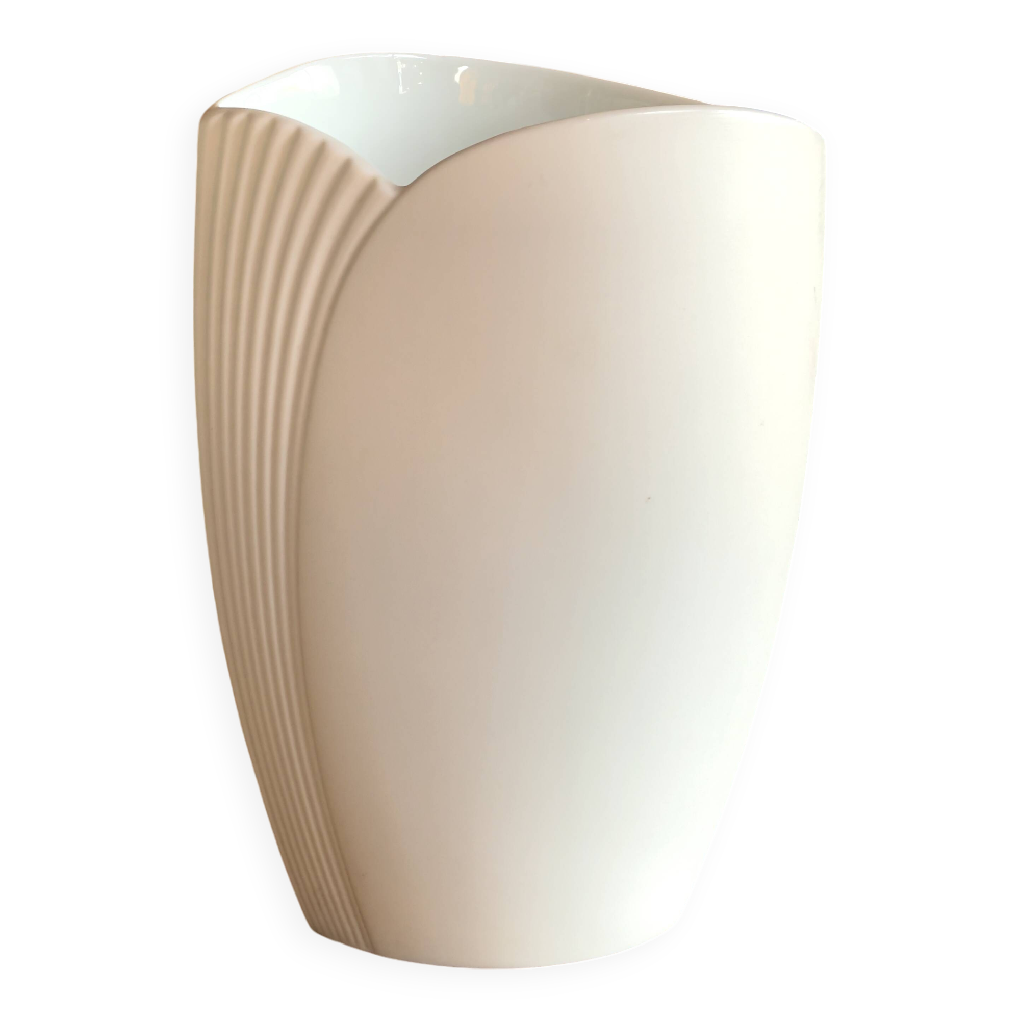 Vintage white porcelain vase AK Kaiser. It is signed Manfred Frey, 1960