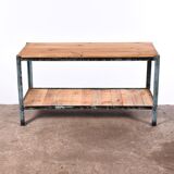 Industrial shelving unit