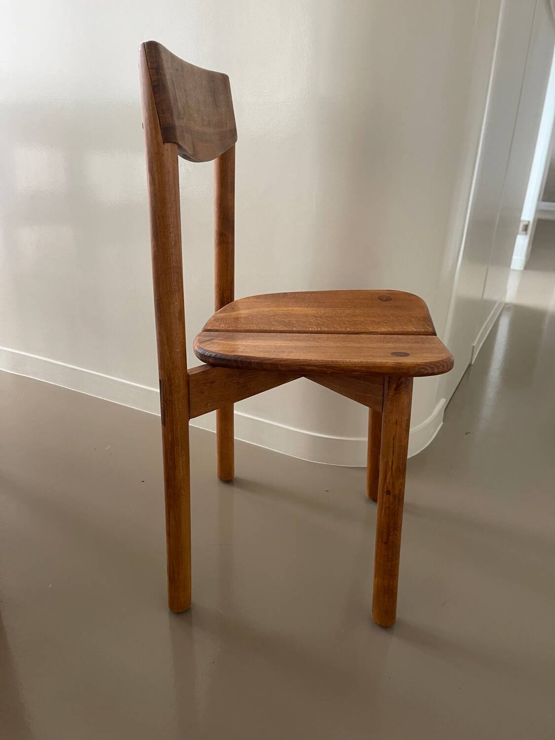 Chaises Grain de café style Pierre Gautier Delaye