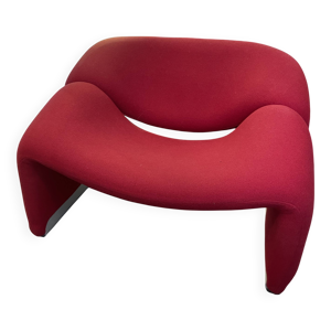 Paire de fauteuils modèle