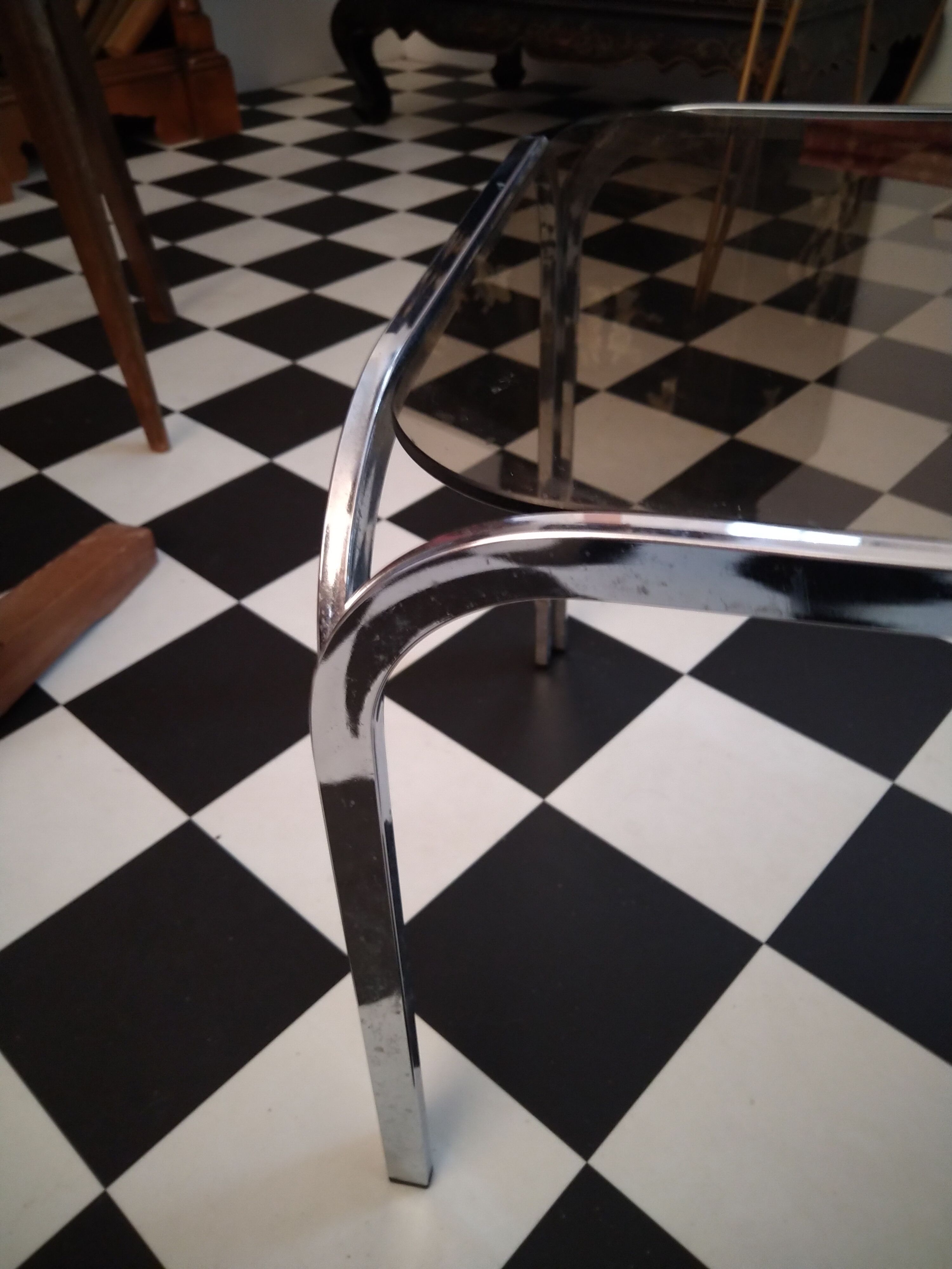 Vintage coffee table in glass and chrome