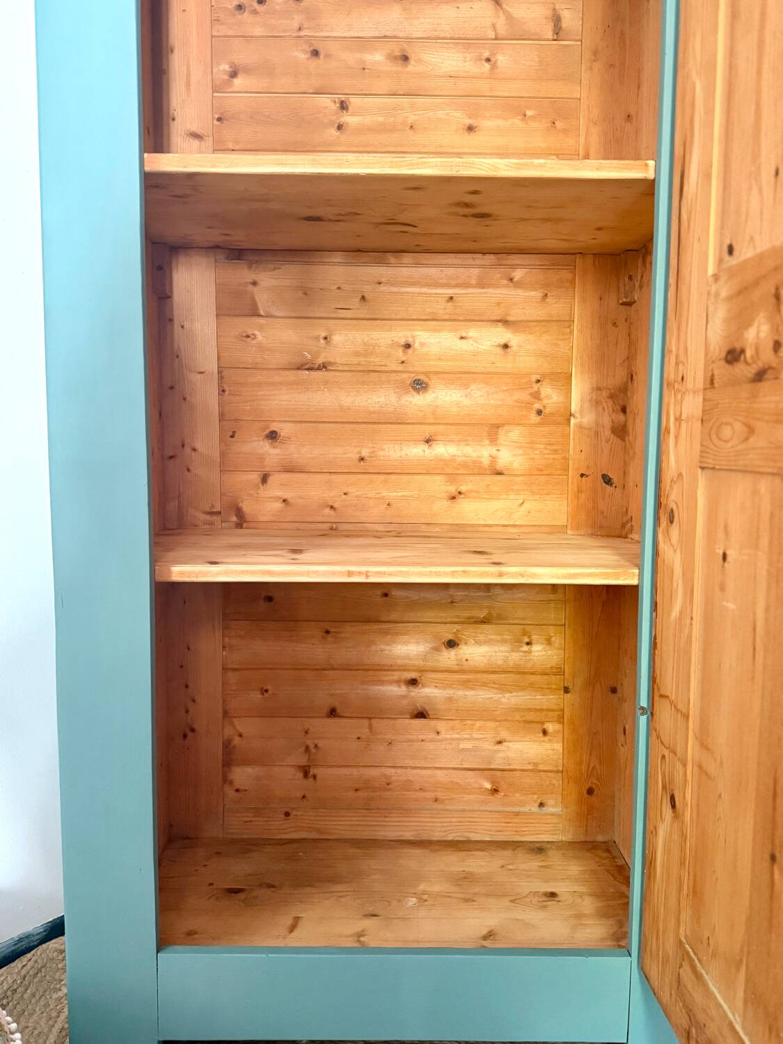 Solid wood cupboard