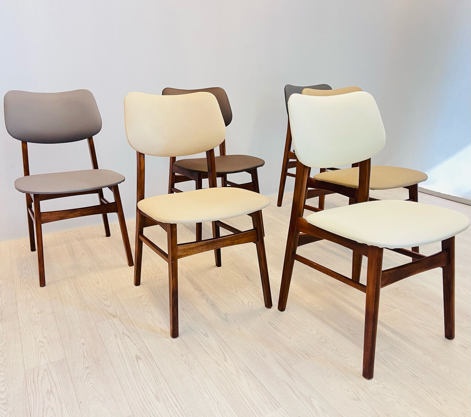 Six dining chairs