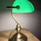 Lámpara vintage de banquero de cristal verde opalino