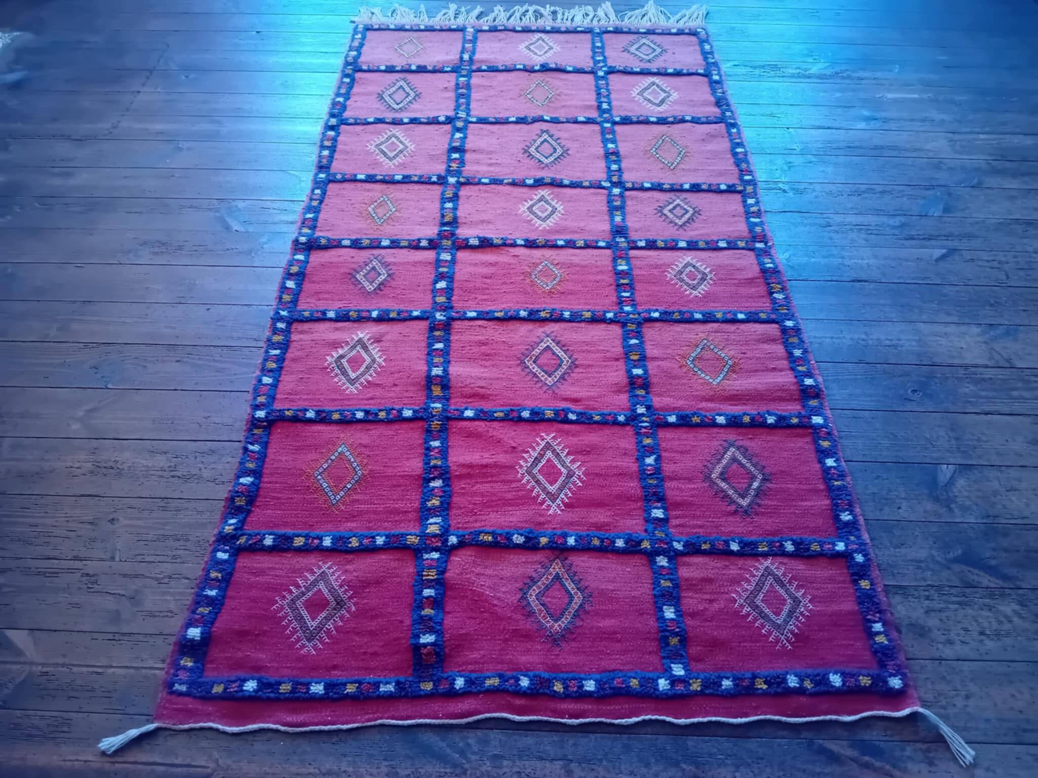 Handmade Kilim Taznakht Rug 202x104cm