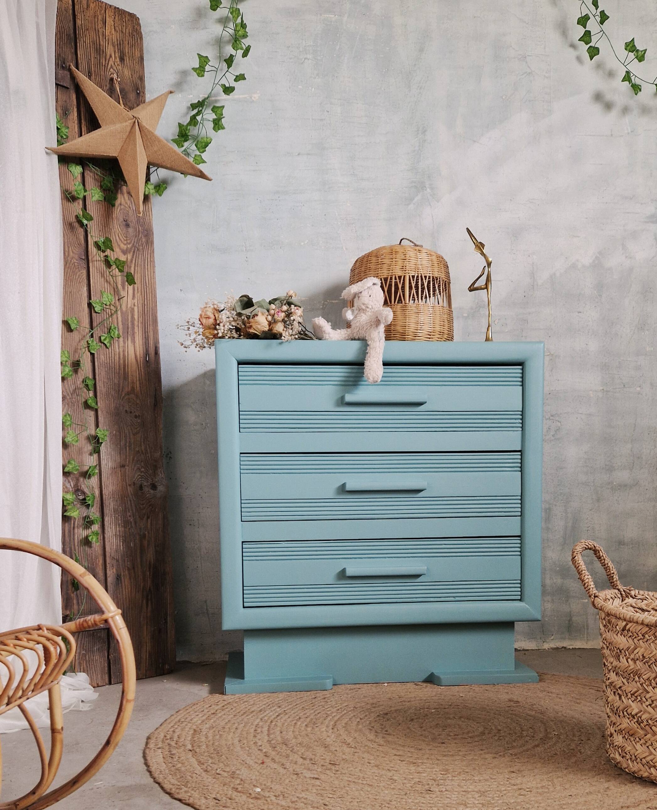 Art Deco chest of drawers