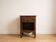 Table de chevet ancienne en bois massif