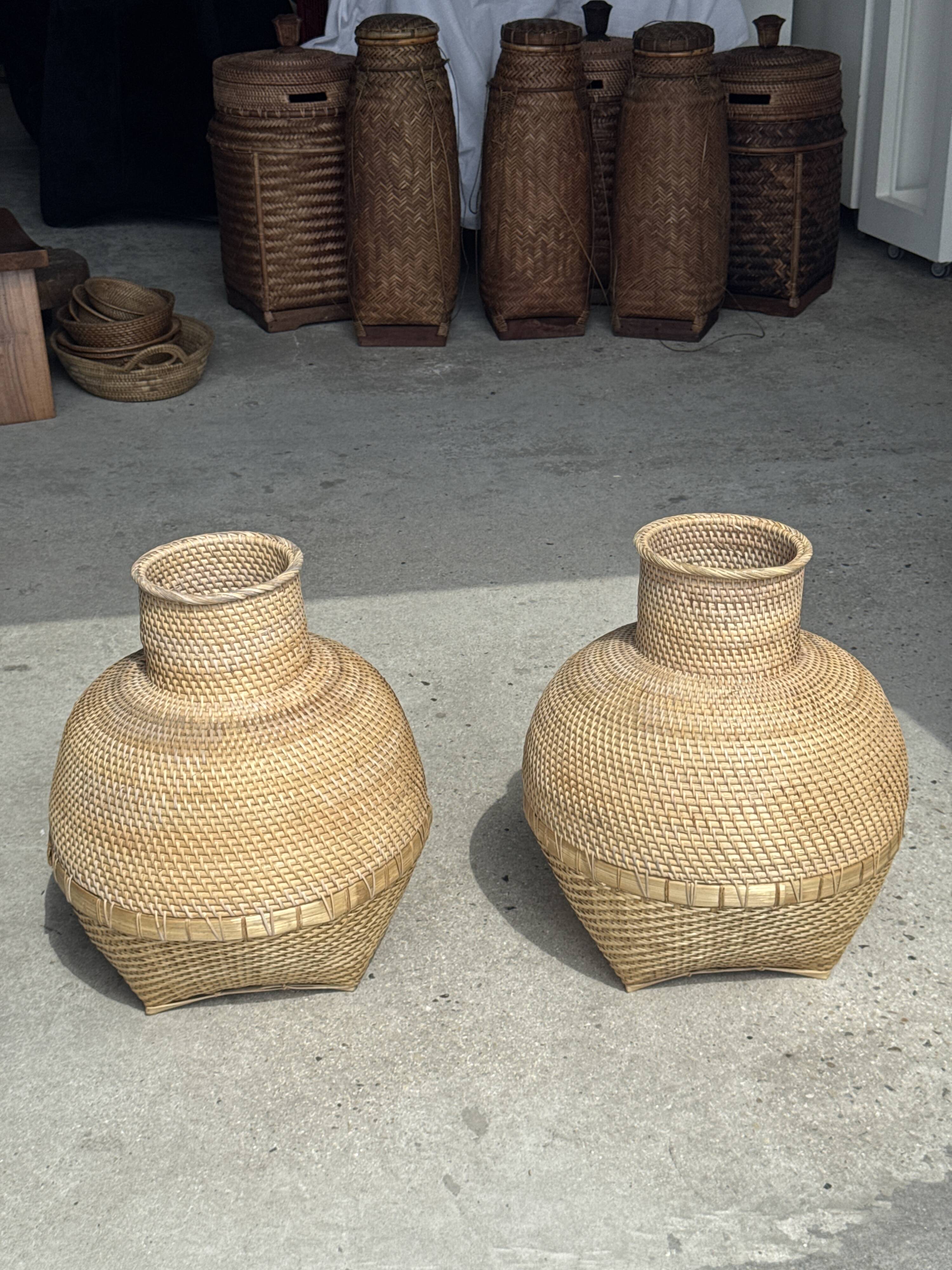 Basket jar in traditional Indonesian wickerwork H48 D40