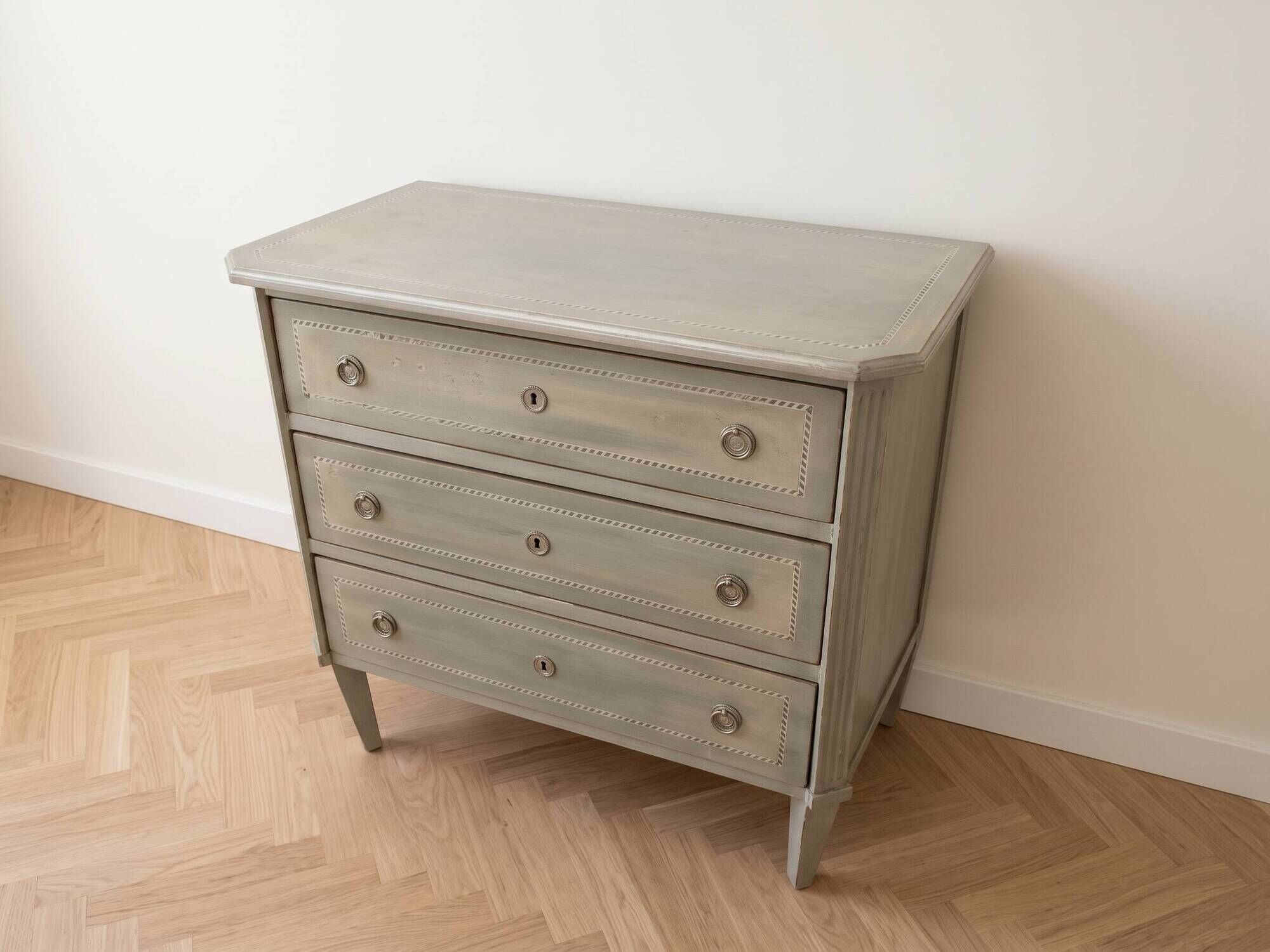 Retro wooden chest of drawers painted grey