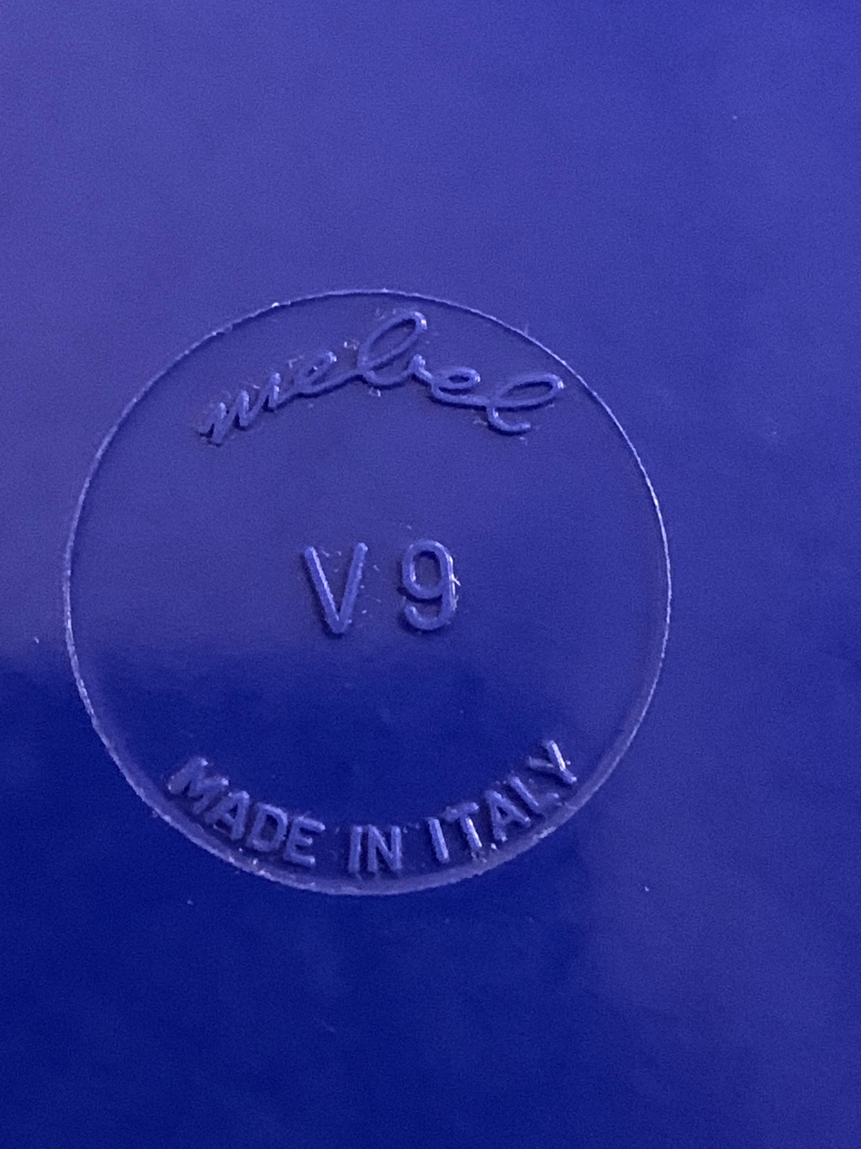 Mebel Italy blue round tray