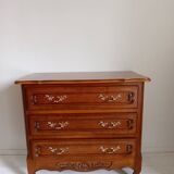 Cherrywood chest of drawers