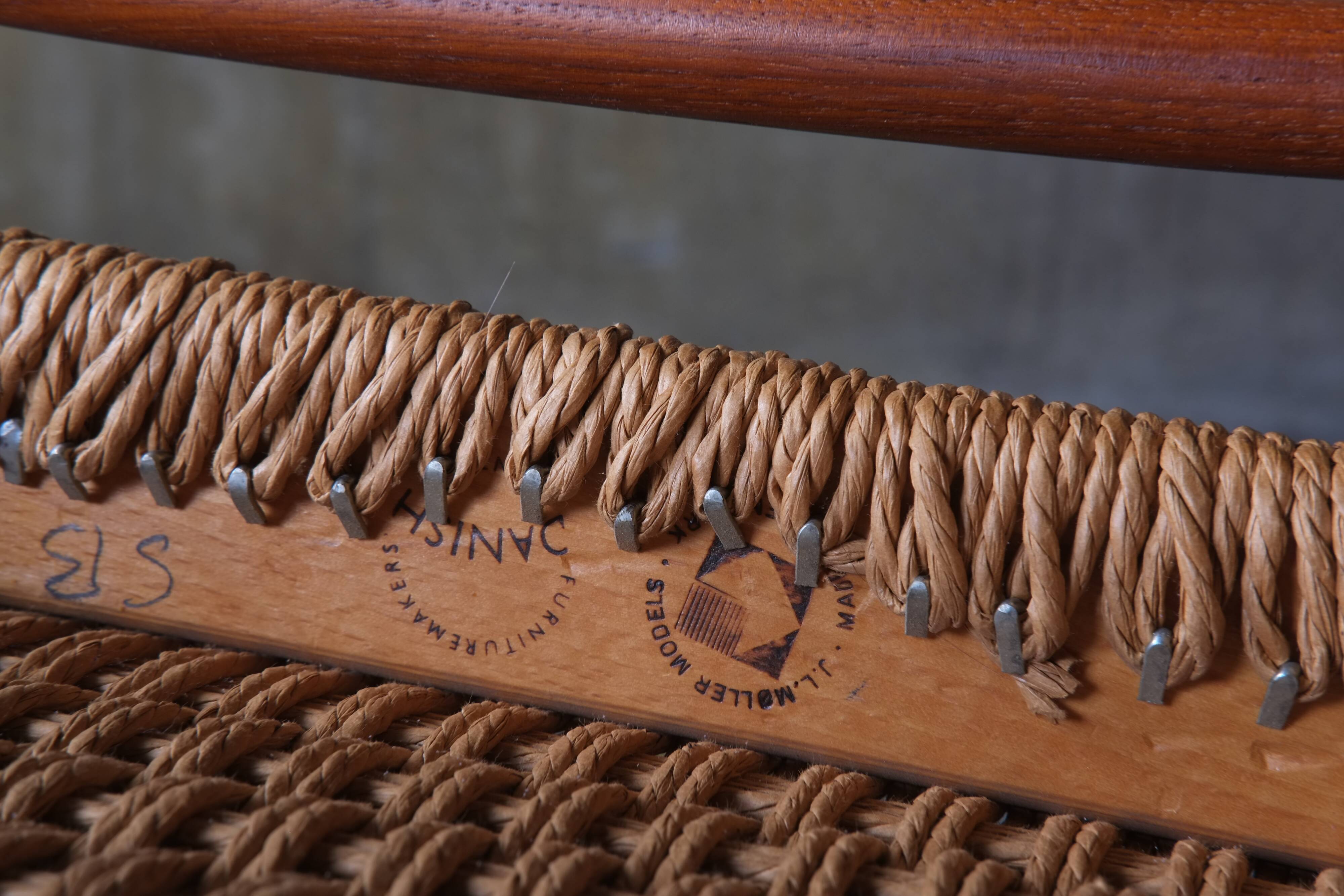 Niels O. Møller model 75 dining chair