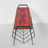 Table à carreaux vintage avec porte-journaux, porte-revues