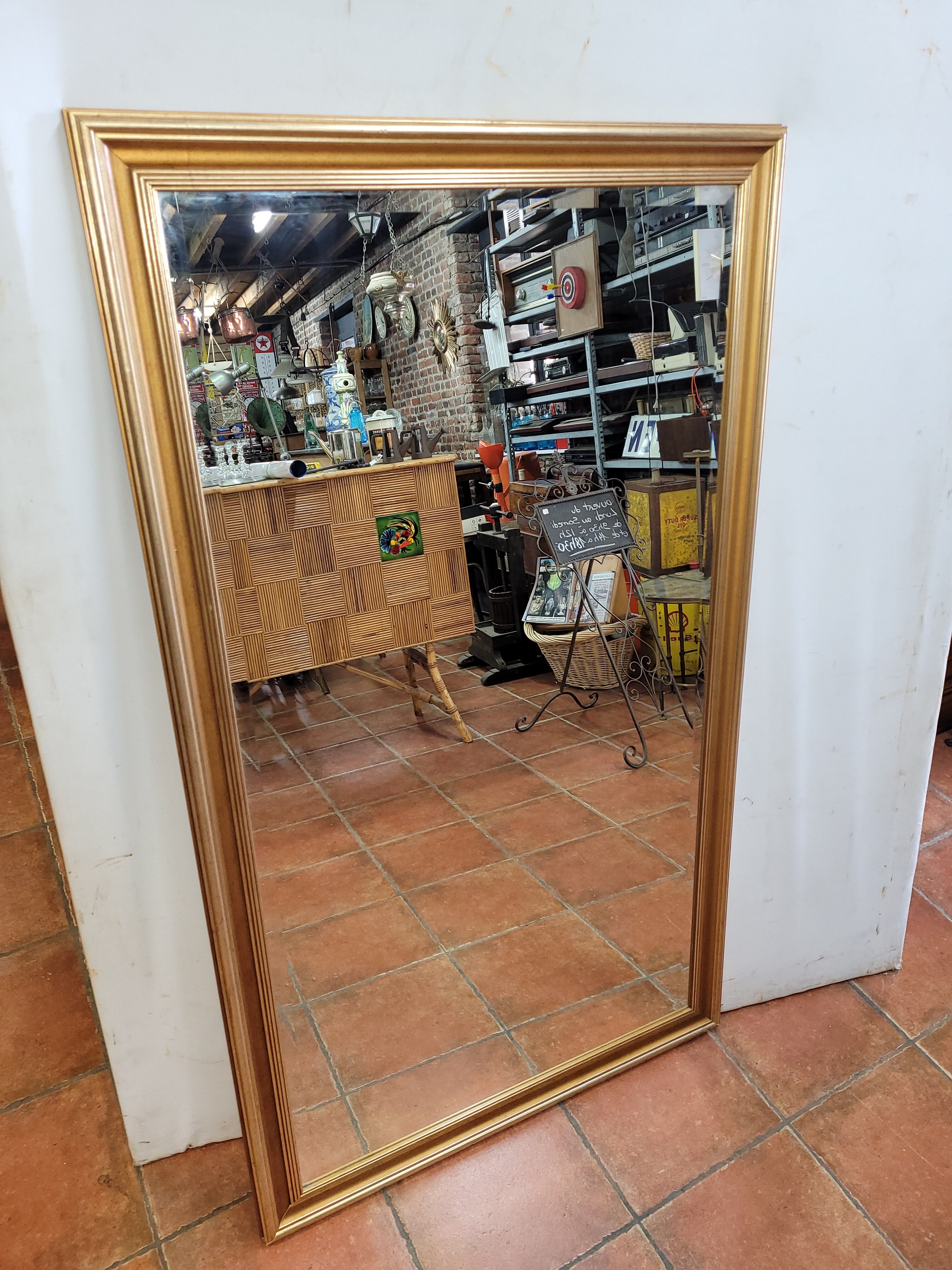 Gilded mirror with beveled mirror