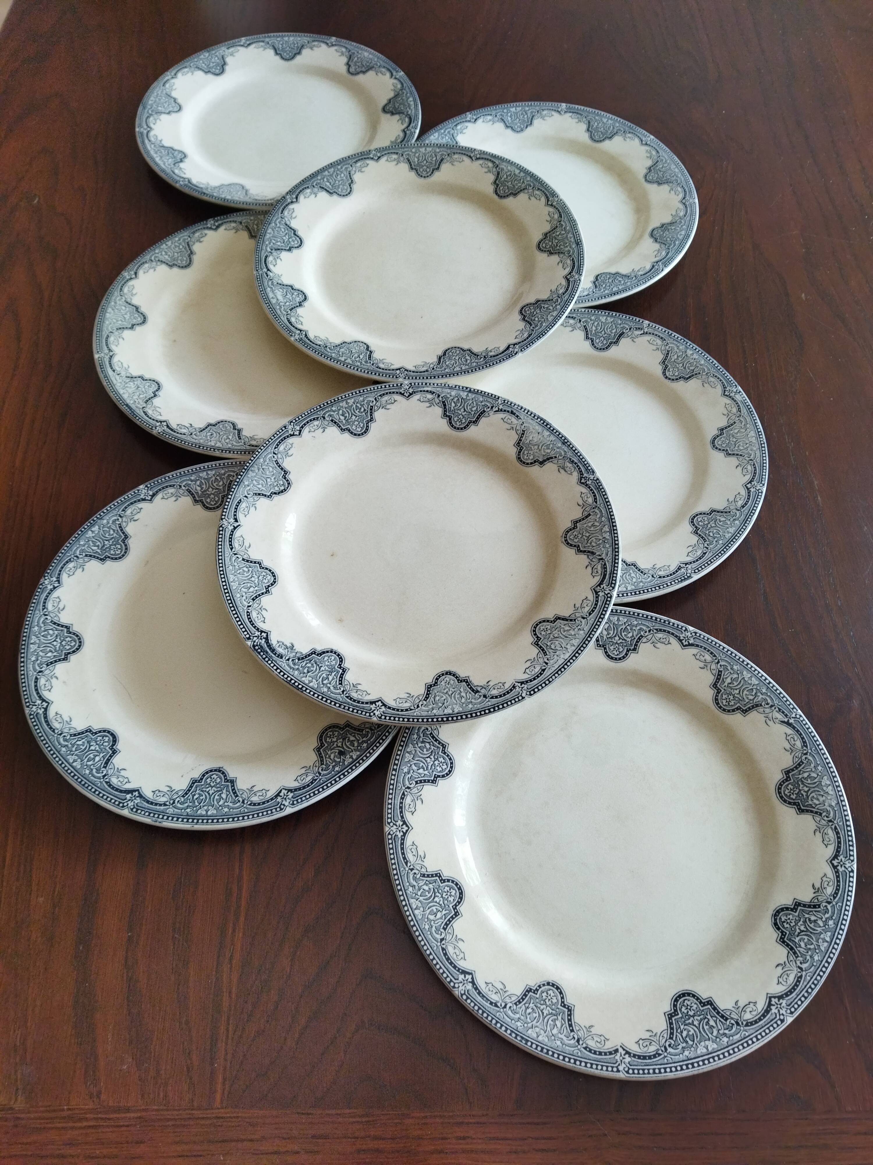 8 flat plates iron earth Salins, model Céline