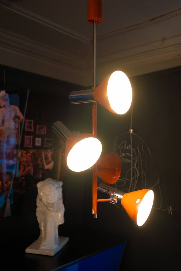 Suspension vintage 4 spots / lustre orientable, acier chromé & laqué orange, Design Space Age, 70s