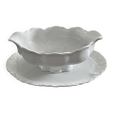 Classic porcelain sauceboat