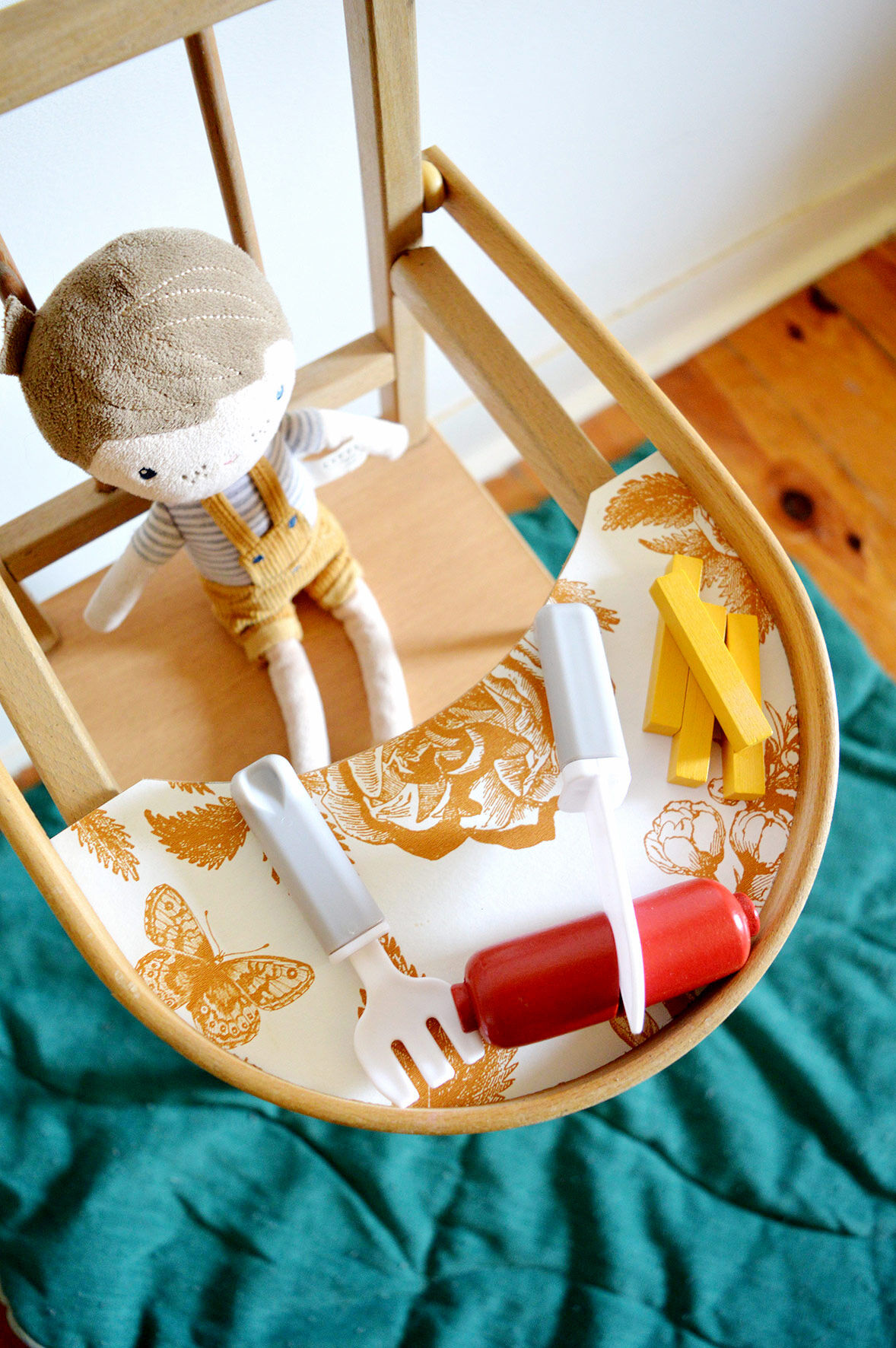 Doll high chair