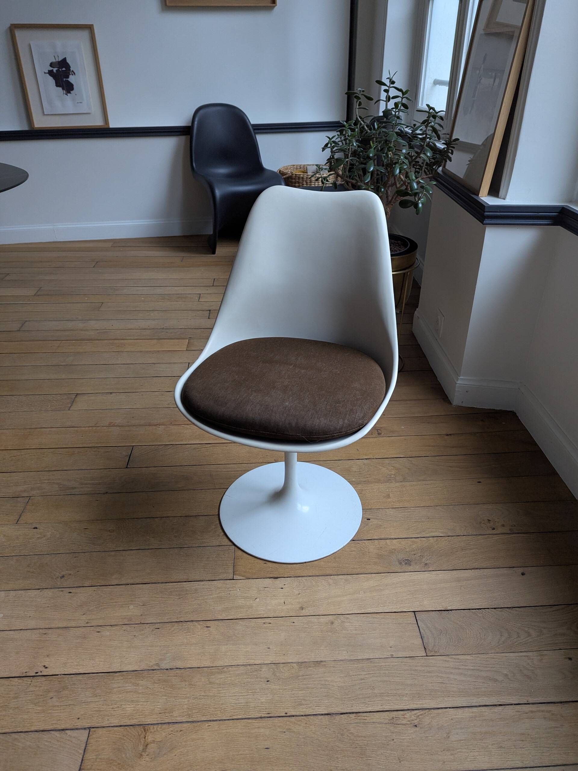 Vintage Tulip Knoll Saarinen Swivel Chair