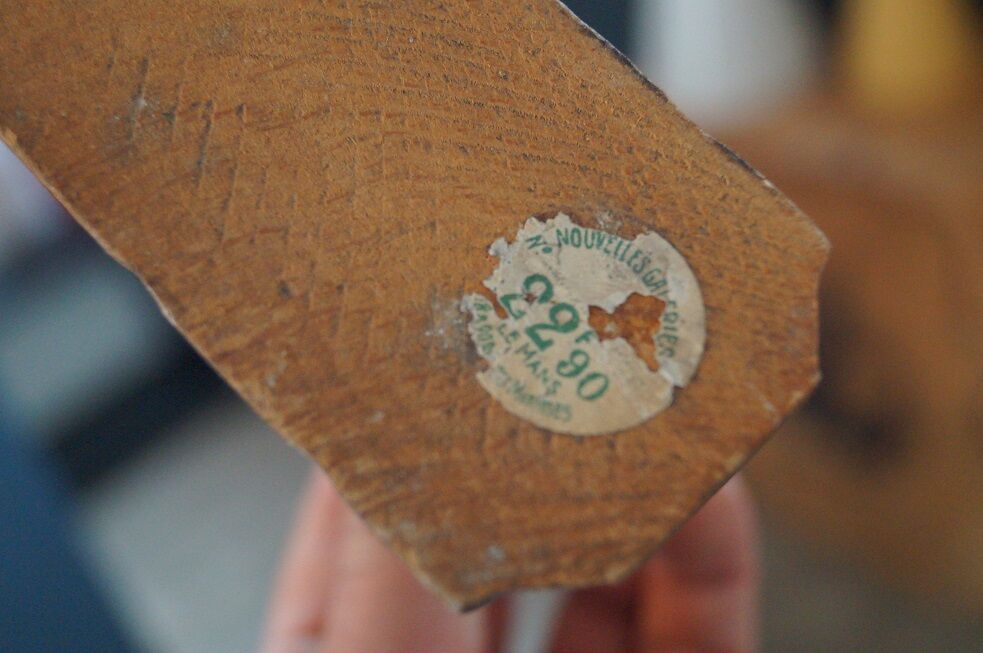 1900 wall coat holder