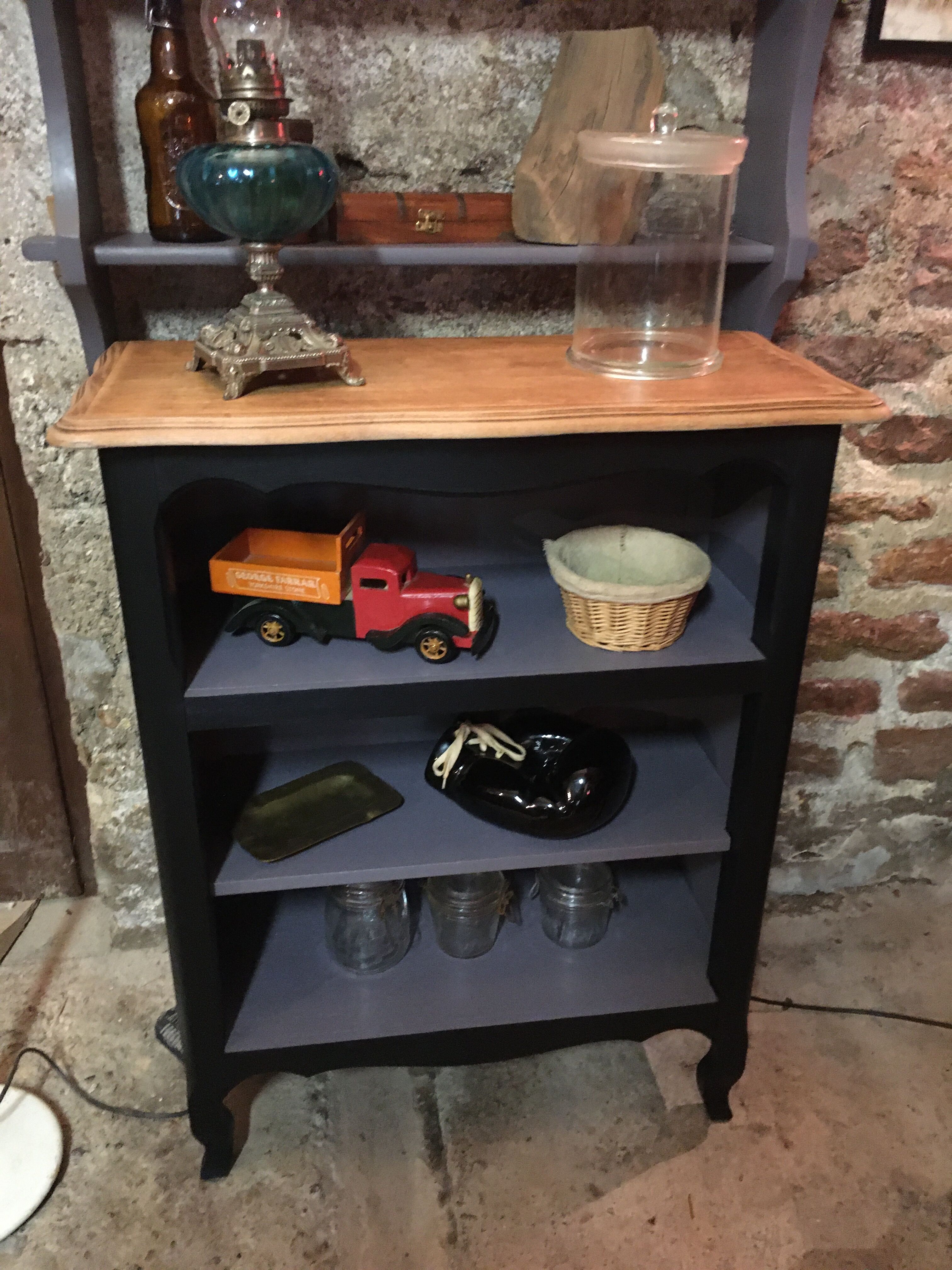 Oak, black and gray bookcase