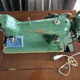 Meuble avec machine à coudre MIP ancien