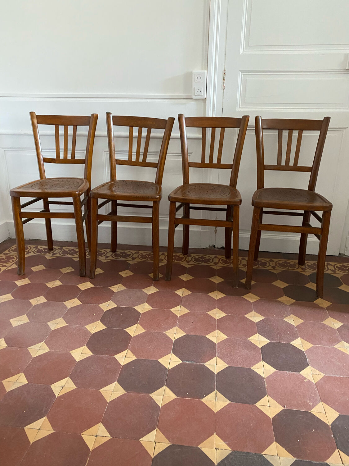 Ensemble de 4 chaises bistrot Luterma