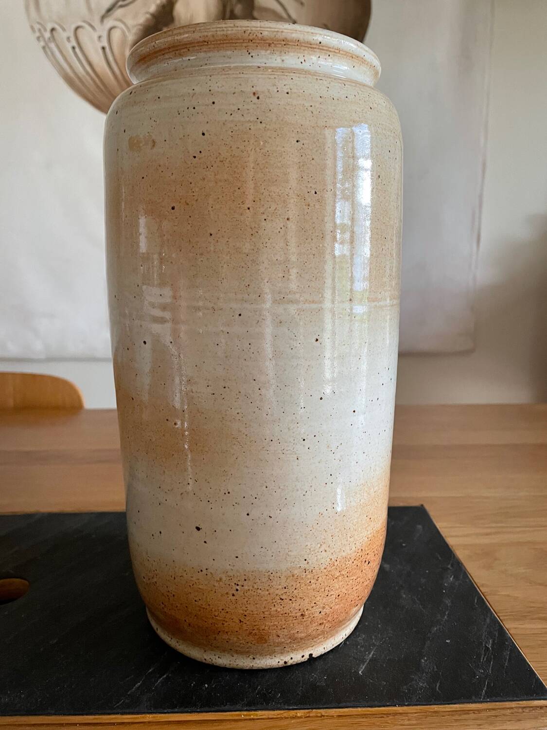 Large Marais sandstone vase