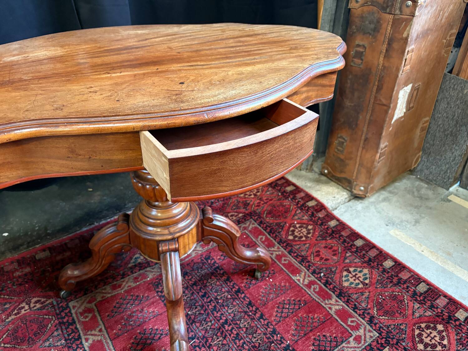 Antique wooden table – Napoleon III / Victorian style – With drawers