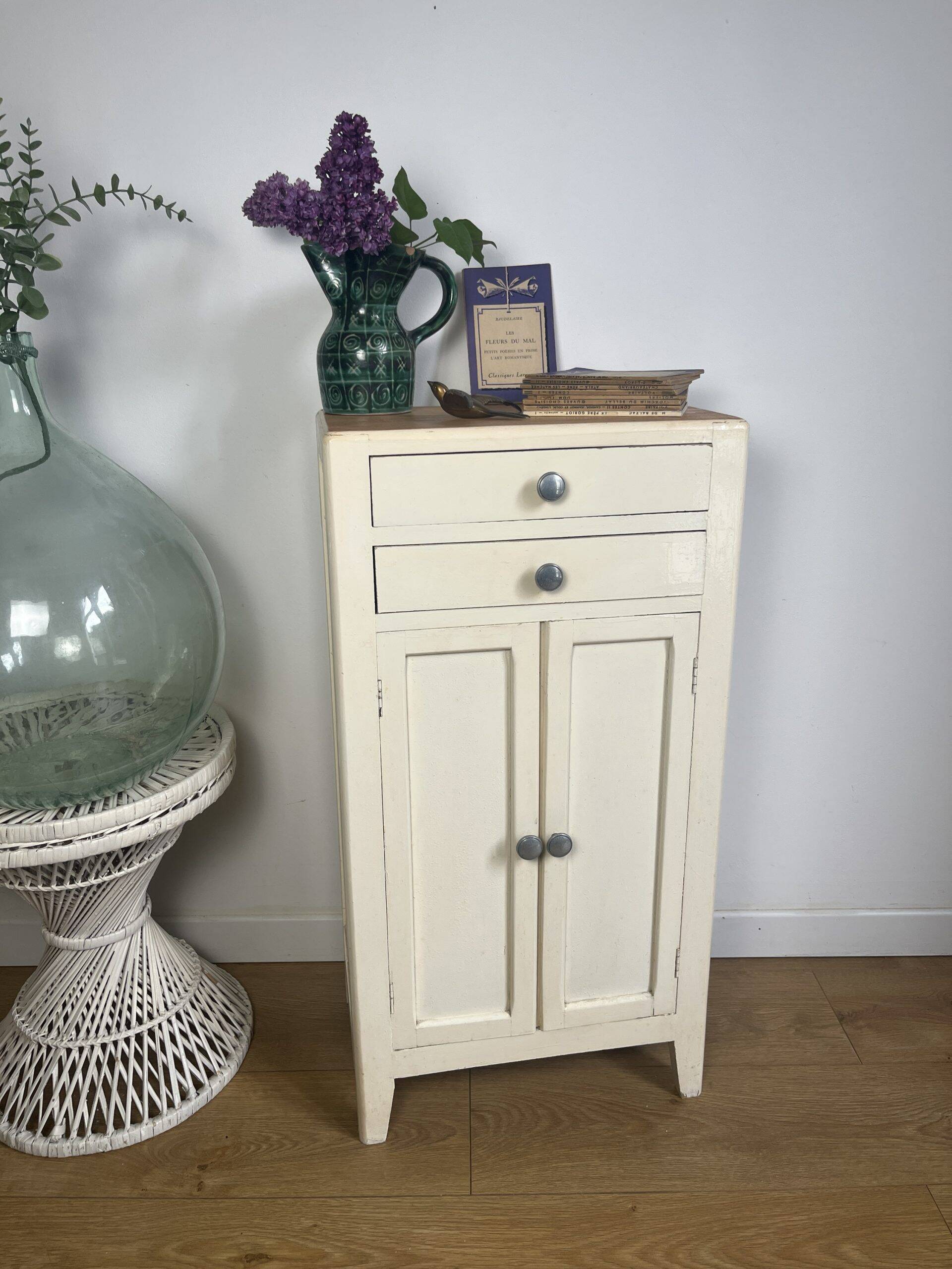 Small vintage confiturier parisian mini buffet style